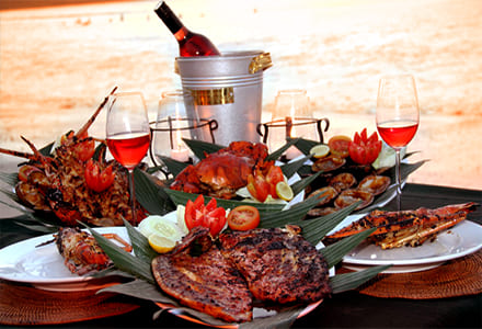 �W���o�����J�t�F�ł̃f�B�i�[