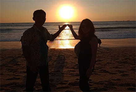 �W���o�����J�t�F�ł̃f�B�i�[